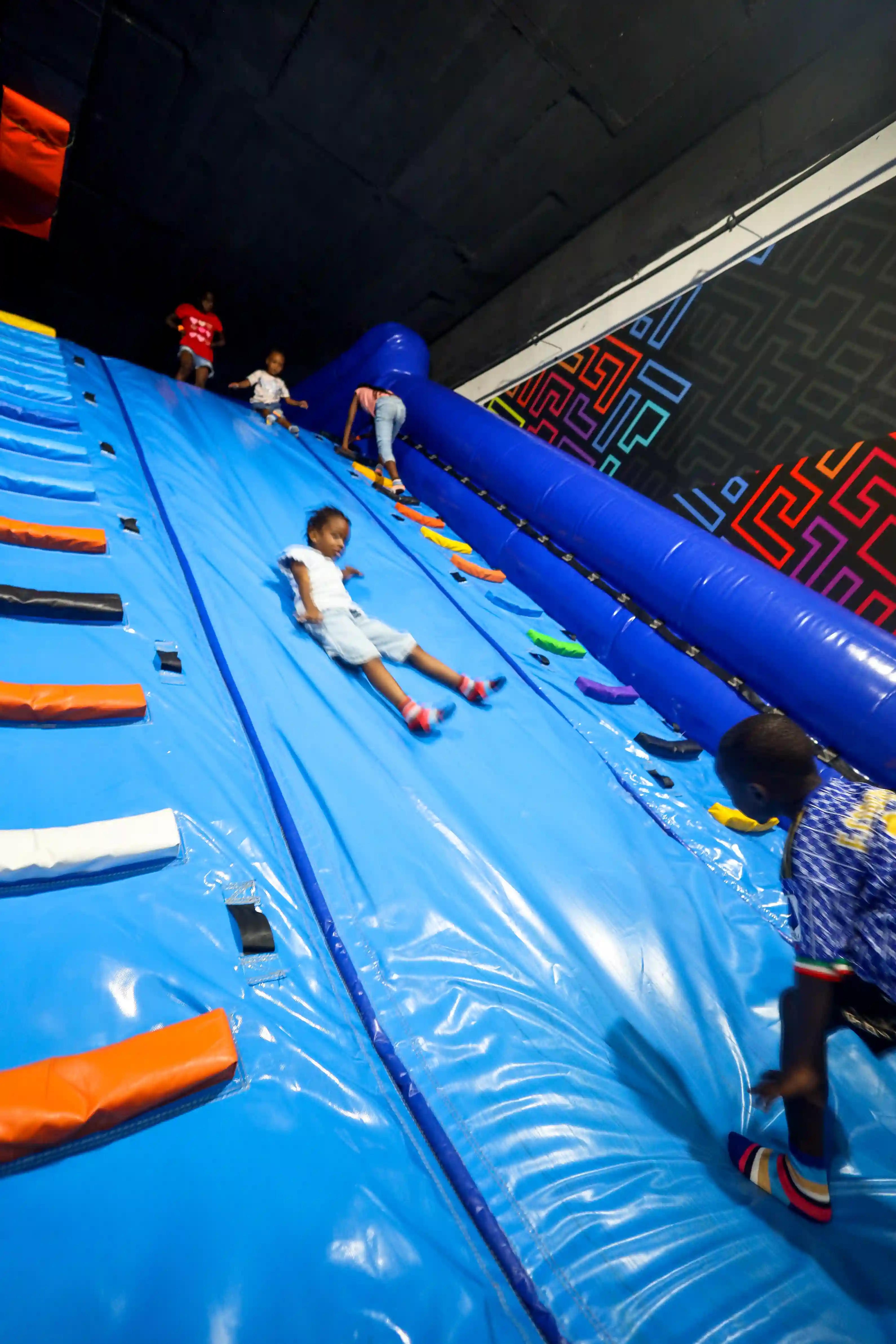 Inflatable Park bouncy-slide